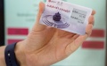 A visitor demonstrates e-CNY payment card during the 2021 China International Fair for Trade in Services (CIFTIS) in Beijing, capital of China. Photo by Xinhua/Chen Zhonghao.