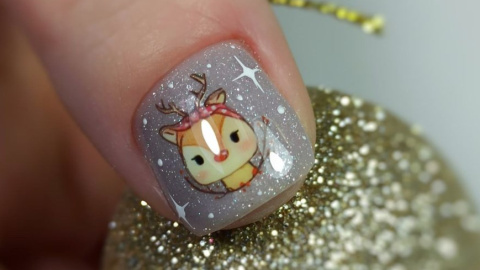 Маникюр. Фото: instagram/_nails_art_zp_