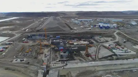 Aerial photo taken on Aug. 26, 2021 shows the Nestor Kirchner-Jorge Cepernic Hydroelectric Power Plant under construction in southern Patagonia, Argentina. Photo by Gezhouba Group Corporation/Handout via Xinhua.
