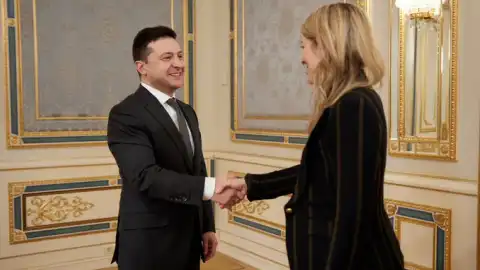 Зеленский на встрече с главой МИДа Канады Жоли. Источник: twiiter Зеленского