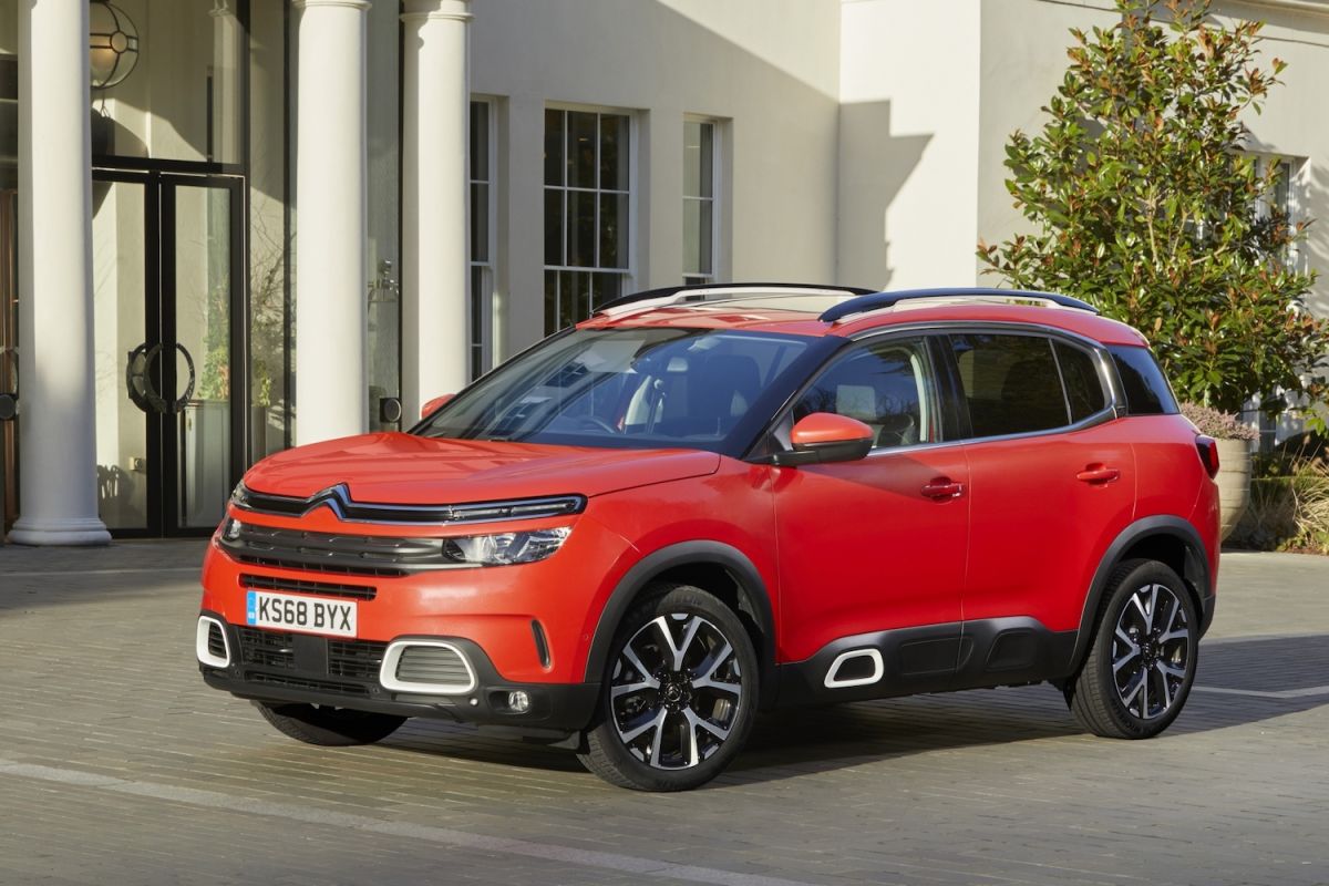 Citroen C5 Aircross.  фото: infocar.ua