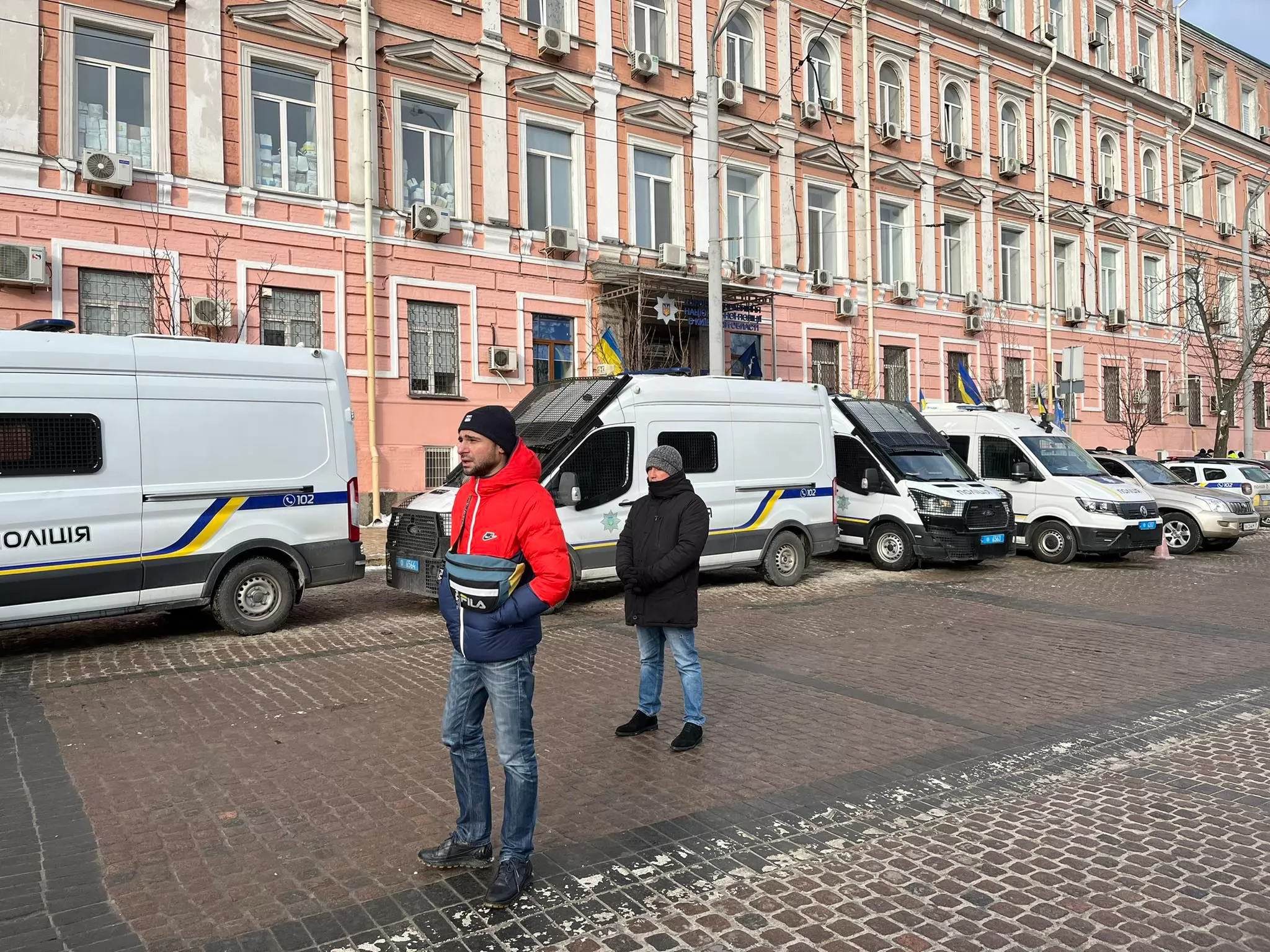 Митинг под Печерским райсудом Киева. Фото: Українські Новини Митинг под Печерским райсудом Киева. Фото: Українські Новини