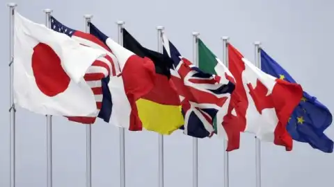 Послы стран G7 назвали судебную реформу одной из приоритетных в Украине на 2022