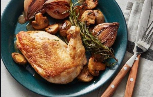 Курица с розмарином. Фото: foodnetwork.com