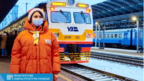Укрзалізниця збільшила дохід в 5 разів і спрямовує кошти на "Велике будівництво" власної інфраструктури