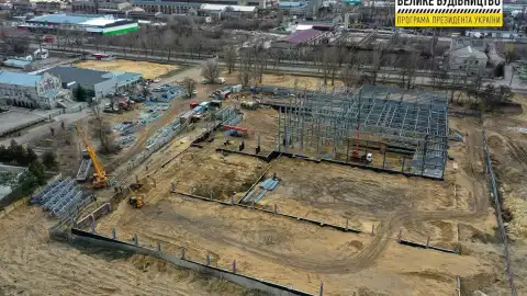 На Херсонщині за програмою Зеленського будують спортивну "перлину" півдня України