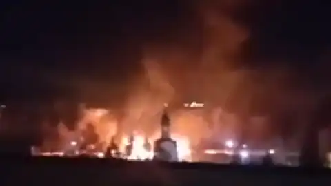 В Сумской области горит КПП военного лицея