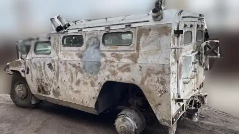 Другий день спротиву в областях: Під Вінницею збили російську ракету, на Закарпатті стоять у чергах записуватись в тероборону