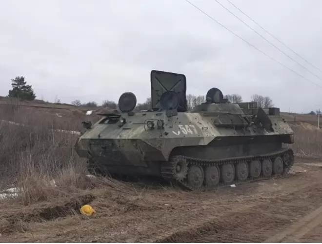 Мотолыга, брошенная россиянами. Фото: facebook.com/UkrainianLandForces Мотолыга, брошенная россиянами. Фото: facebook.com/UkrainianLandForces