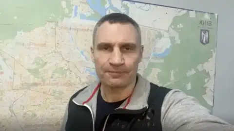 Кличко поздравил коммунальщиков и поблагодарил за ежедневную работу