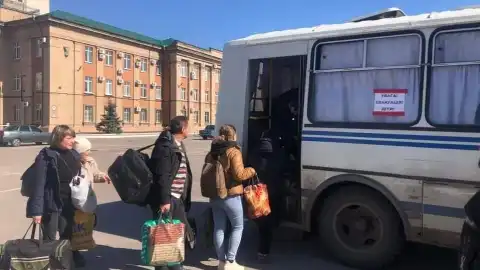 З Рубіжного та Кремінної вдалося вивезти 259 мешканців – Луганська ОВА