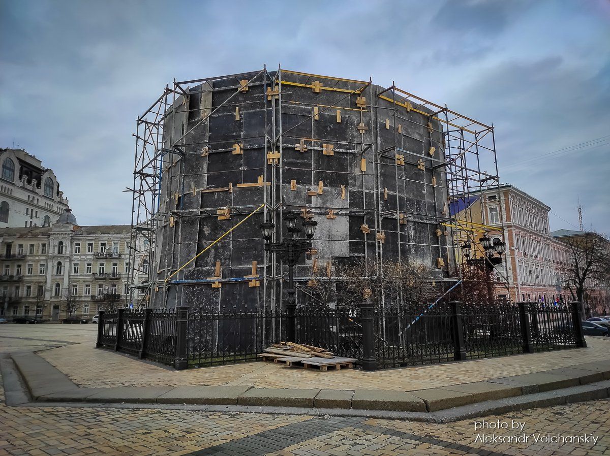 Памятник Богдану Хмельницкому на Софийской площади. Фото: Александр Волчанский