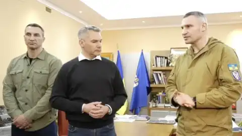 Виталий Кличко встретился с канцлером Австрии Карлом Нехаммером