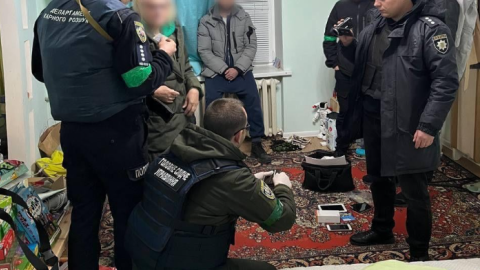 Затримано зрадника, який допомагав окупантам знущатися з мешканців Бучі. Фото: Нацполіція