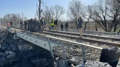 УЗ возобновила движение поездов на участке Киев-Нежин, с ремонтом справились всего за неделю – Кубраков