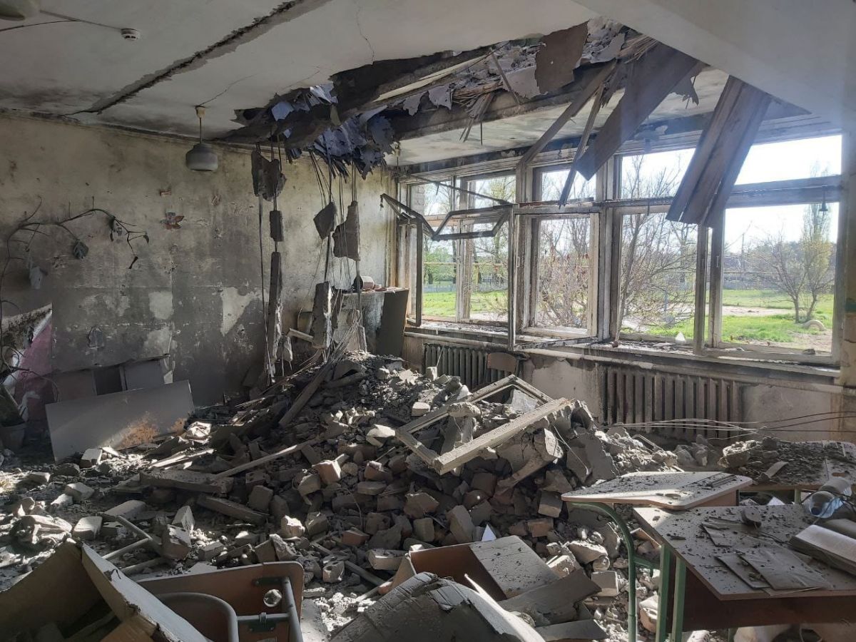 Последствия российского обстрела Доброполья. Фото: Telegram / Павел Кириленко