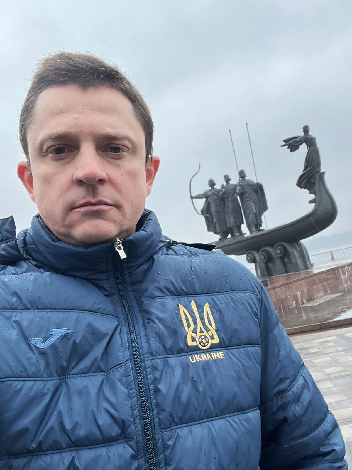 Олесь Довгий: наша семья взяла под опеку памятник основателям Киева
