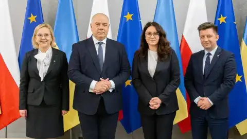 Польща може стати великим транзитером палива для України, постачаючи до 200 тисяч тонн щомісячно – Свириденко