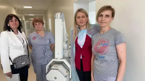 Волонтеры передали дефибрилляторы и медицинские ноши в полевые госпитали на Изюмском и Николаевском направлениях