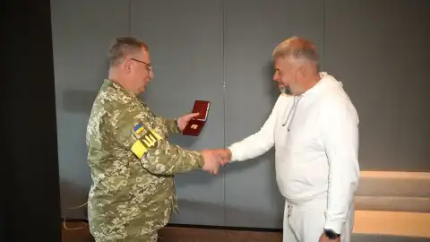 Президент ФК "Рух" Григорий Козловский получил "Знак почета" за помощь ВСУ