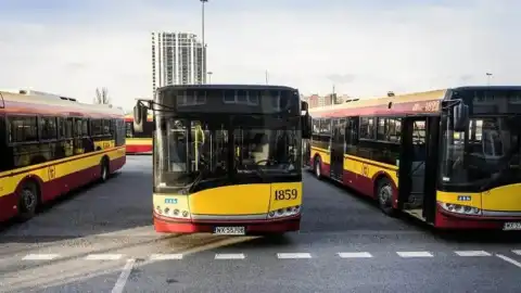 С 1 июня общественный транспорт в Варшаве для беженцев из Украины будет платным