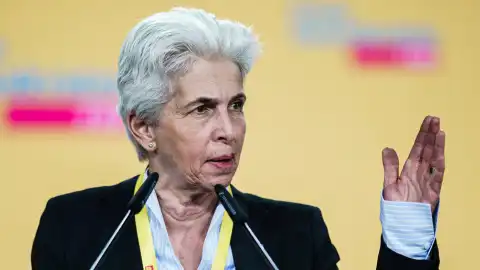 Глава комитета Бундестага по обороне призывает остановить "Северный поток – 1" и минимизировать энергозависимость от РФ