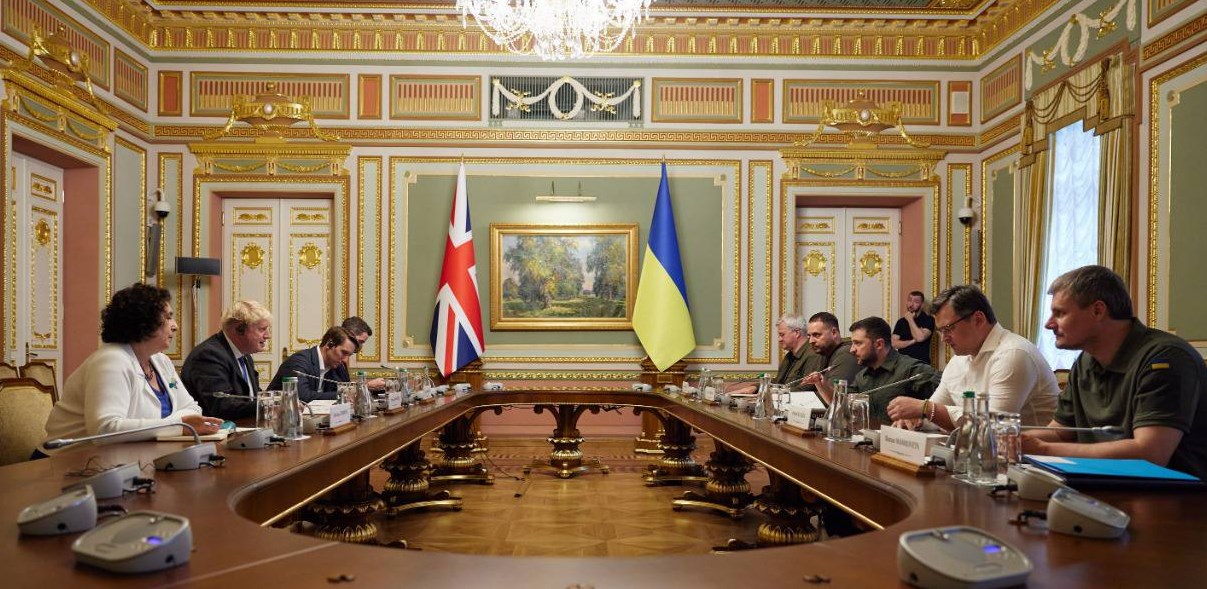 Встреча с Борисом Джонсоном. Фото: t.me/ermaka2022