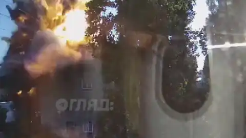 Утренний удар по многоэтажке в Николаеве. Появилось видео попадания ракеты