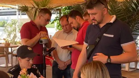 Отстраненный от исполнения обязанностей прокурор продолжает "кошмарить" в Киеве украинский бизнес во время войны, - СМИ