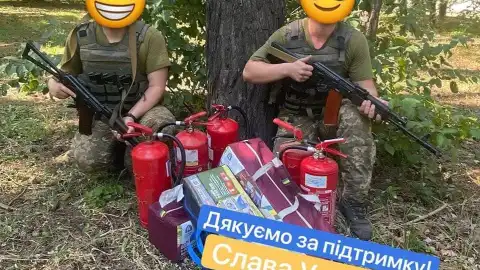 "Украинская команда" передала аптечки для защитников и лекарства для медицинских учреждений, - Палатный
