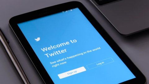 Twitter не работает из-за масштабного сбоя (иллюстрация). Фото: pixabay