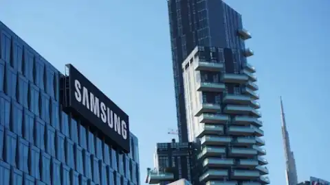 Санкции ниочем: Samsung продолжает работать в РФ, - СМИ