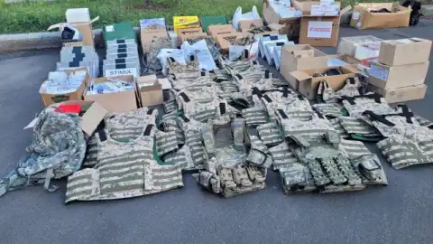 Волонтеры "Украинской команды" передали квадрокоптеры для защитников и лекарства для раненых, - Палатный