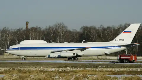 Житель России пробрался на борт "самолета Судного дня" Ил-80 и украл ряд деталей. Фото: Wikipedia / Aleksandr Markin