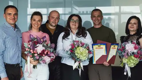 IBOX BANK отмечен наградой "Профессиональные достижения ради мира в Украине", а Петр Мельник орденом "За гражданскую доблесть"