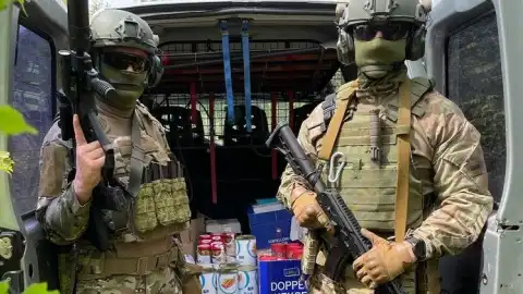 "Украинская команда" передала на передовую машины, амуницию и тепловизоры, – Палатный