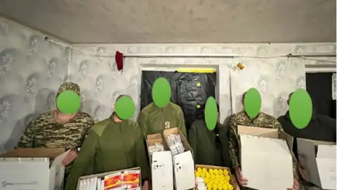 Приоритетами гумпомощи стали лекарства для бойцов ВСУ, - волонтеры Ирпеня