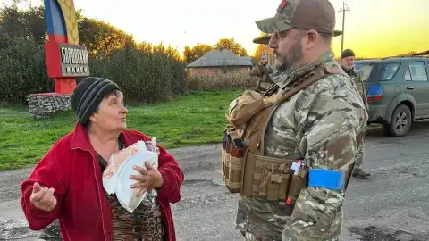 Михаил Добкин в Боровском районе Харьковской области. Фото: Instagram