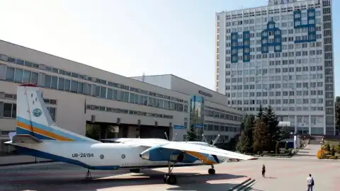 Національний авіаційний університет в Києві. Фото з відкритих джерел