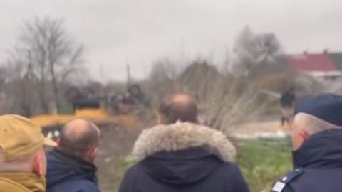 На місце падіння ракети в Польщі прибули українські експерти, в Пшеводов приїхав президент Дуда