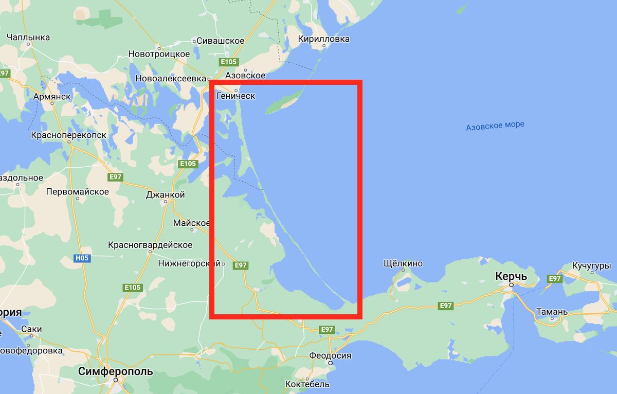 Росія будує дорогу на Арабатській стрілці. Фото: Google Maps