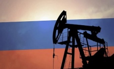 Вартість російської нафти вже  на $30 відстає від сорту Brent. Колаж: dialog.ua