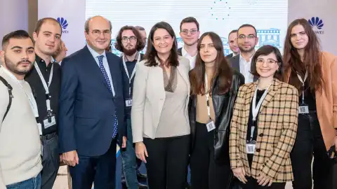 Huawei разом з європейськими лідерами закликає до створення відкритої екосистеми та глибинного обміну знаннями