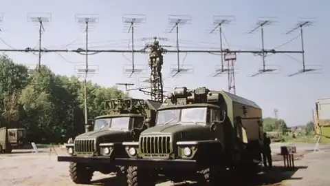 Мобильная РЛС П-18. Фото из открытых источников