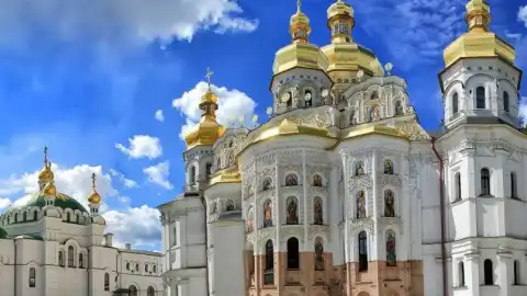Успенський собор Києво-Печерської Лаври. Фото з відкритих джерел