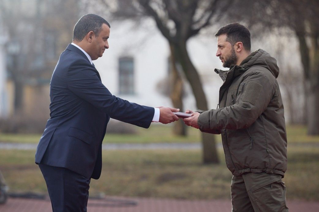 Посол Держави Лівія Осама Аблгасем. Офіс президента