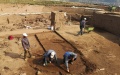 Archaeologists in central China. Photo by Xinhua.