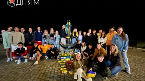 На международных соревнованиях на Кипре юные спортсмены из Бучи и Ирпеня почтили память жертв террора