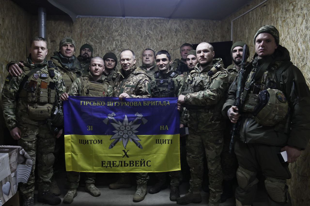 Олександр Сирський. Захисники Бахмута. Фото: Сухопутні війська ЗС України
