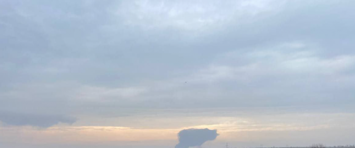 Наслідки події видно з Волноваського району. Фото: telegram/